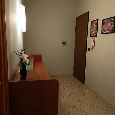 Lello's House Apartment